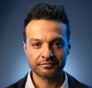 Picture of Julián Román